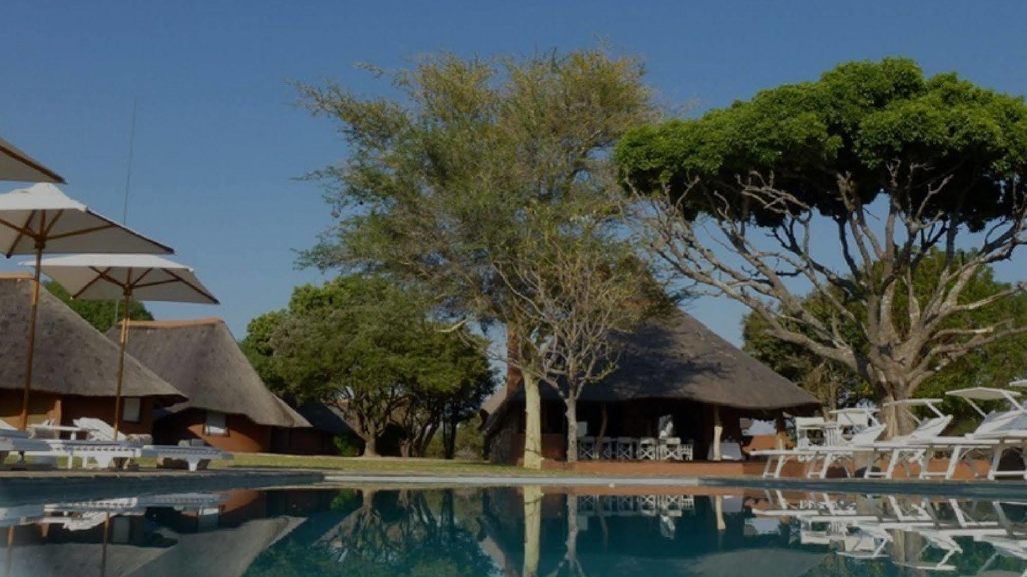 Zebras Crossing Private Game Lodge Modimolle Exterior photo
