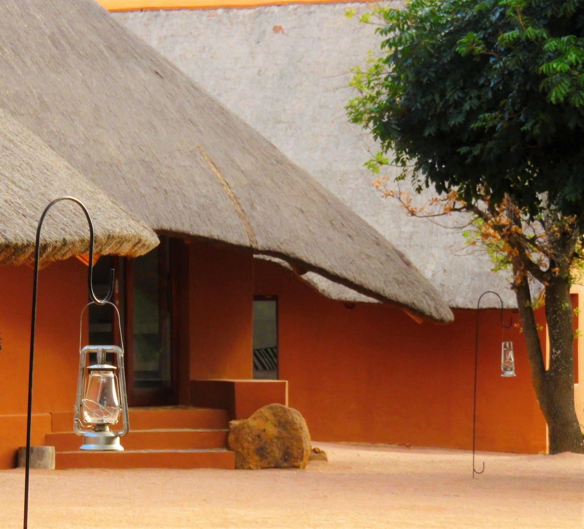 Zebras Crossing Private Game Lodge Modimolle Exterior photo